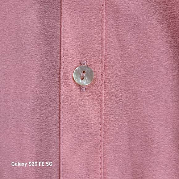 Nanette Lepore Soft Melon Colored Ruffled Blouse - Picture 4 of 10